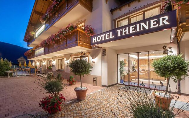 Hotel Theiner - Vu d'ext&eacute;rieur