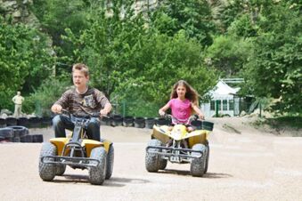 Hotel Lochm&uuml;hle GmbH - salle de jeux