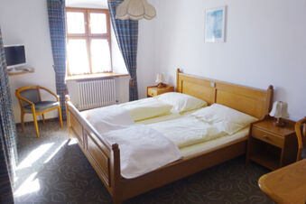 Schlo&szlig;-Hotel Hirschau - Chambre