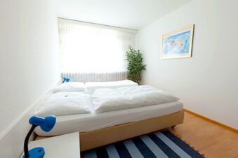 &Phi;&omega;&tau;&epsilon;&iota;&nu;ό, &alpha;&pi;&lambda;ά &epsilon;&pi;&iota;&pi;&lambda;&omega;&mu;έ&nu;&omicron; &upsilon;&pi;&nu;&omicron;&delta;&omega;&mu;ά&tau;&iota;&omicron; &mu;&epsilon; &delta;&iota;&pi;&lambda;ό &kappa;&rho;&epsilon;&beta;ά&tau;&iota;, &mu;&pi;&lambda;&epsilon; &chi;&alpha;&lambda;ί &kappa;&alpha;&iota; &pi;ί&nu;&alpha;&kappa;&alpha; &tau;έ&chi;&nu;&eta;&sigmaf; &sigma;&tau;&omicron; Hotel Alpha Ihr Garni-Hotel &sigma;&tau;&eta; &Lambda;&omicron;&upsilon;&kappa;έ&rho;&nu;&eta;.