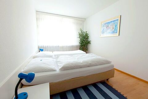 &Phi;&omega;&tau;&epsilon;&iota;&nu;ό, &alpha;&pi;&lambda;ά &epsilon;&pi;&iota;&pi;&lambda;&omega;&mu;έ&nu;&omicron; &upsilon;&pi;&nu;&omicron;&delta;&omega;&mu;ά&tau;&iota;&omicron; &mu;&epsilon; &delta;&iota;&pi;&lambda;ό &kappa;&rho;&epsilon;&beta;ά&tau;&iota;, &mu;&pi;&lambda;&epsilon; &chi;&alpha;&lambda;ί &kappa;&alpha;&iota; &pi;ί&nu;&alpha;&kappa;&alpha; &tau;έ&chi;&nu;&eta;&sigmaf; &sigma;&tau;&omicron; Hotel Alpha Ihr Garni-Hotel &sigma;&tau;&eta; &Lambda;&omicron;&upsilon;&kappa;έ&rho;&nu;&eta;.